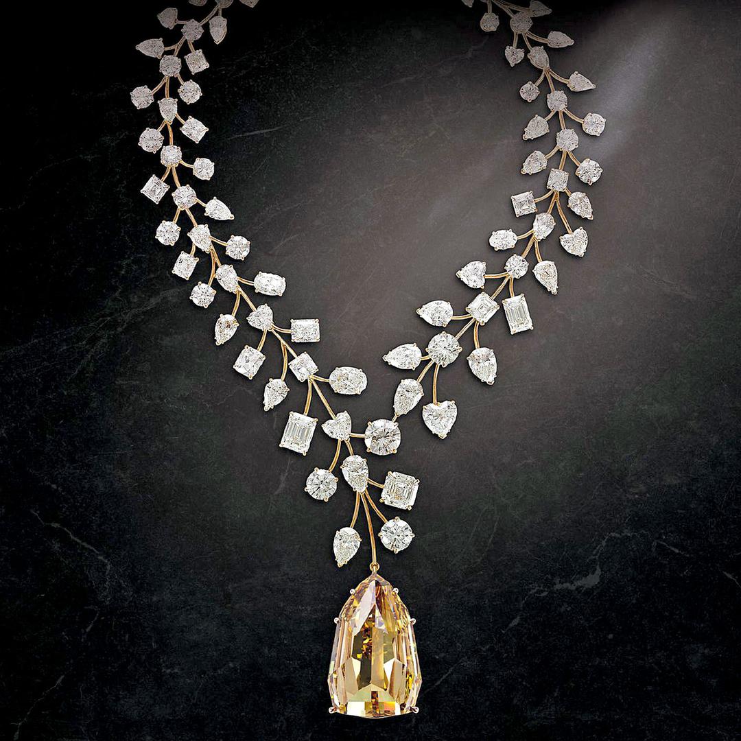 A Heritage Bloom Diamond Necklace